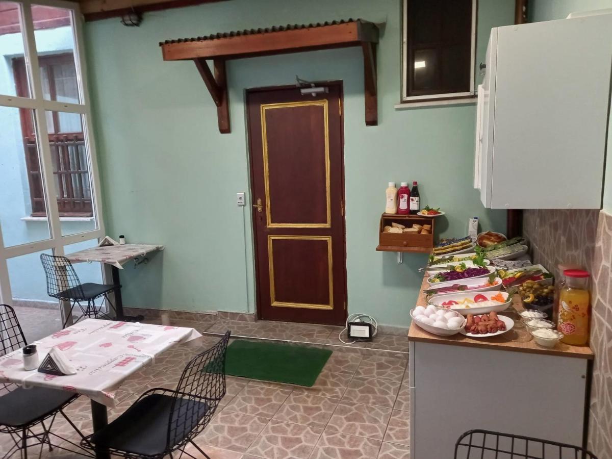 مبيت وإفطار اسطنبول إميرهان إن أبارت هوتل - سولتانمت أولد سيتي المظهر الخارجي الصورة
